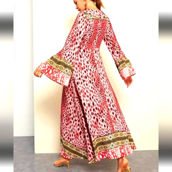 NWOT MAXI DRESS - Picture 3 of 3